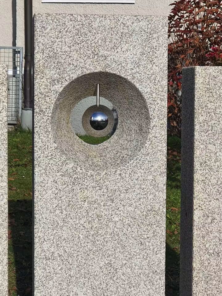 Detail Kreis im Stein